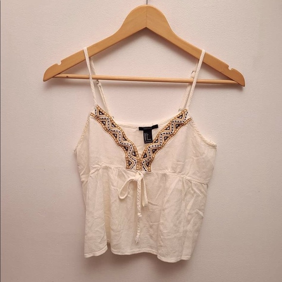 ❣️3/$30 Forever 21 White Crop Top - Picture 3 of 5